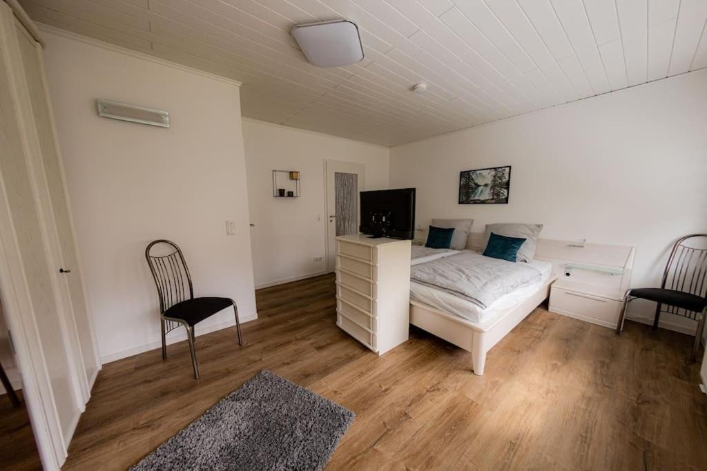 Wohnung Hirschhoehe Im Taunus Neu-Anspach Exterior foto